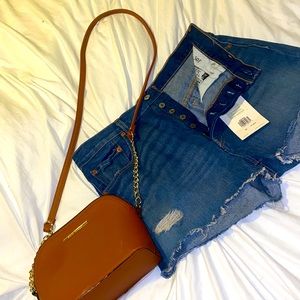 Levi High Rise shorts 💙